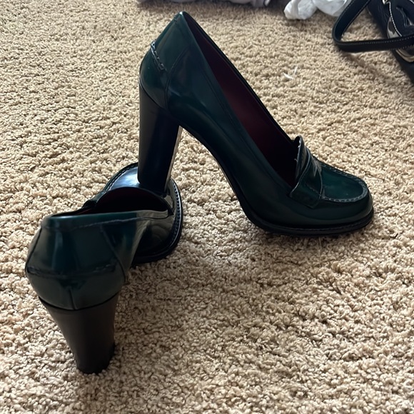 PRADA SHOES - Picture 3 of 6